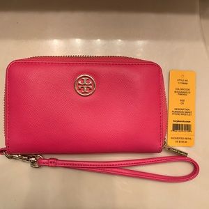 Tory Burch Robinson Smart Phone Wristlet